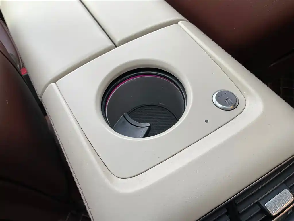 Mercedes-Benz Maybach GLS 2021 GLS 480 4MATIC 2021 - thumbnail 17