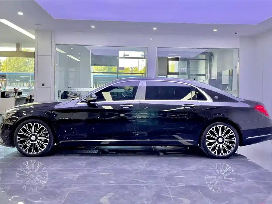 Mercedes-Benz Maybach S-Class 2020 S 450 4MATIC Collector's Edition 2020 - thumbnail 2