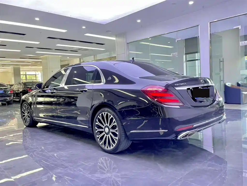 Mercedes-Benz Maybach S-Class 2020 S 450 4MATIC Collector's Edition 2020 - thumbnail 6