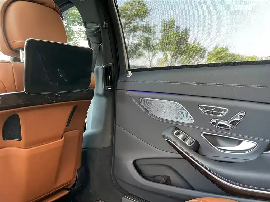 Mercedes-Benz Maybach S-Class 2020 S 450 4MATIC Collector's Edition 2020 - thumbnail 12