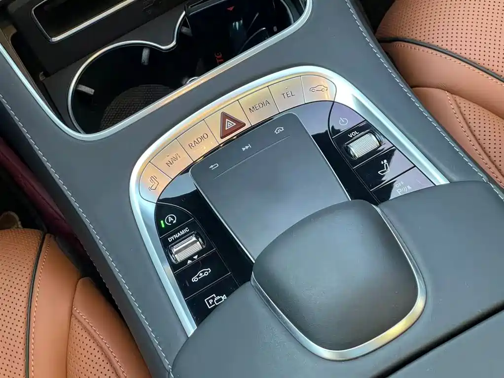 Mercedes-Benz Maybach S-Class 2020 S 450 4MATIC Collector's Edition 2020 - thumbnail 17