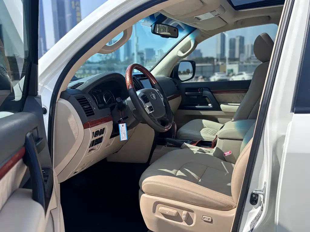 Toyota Land Cruiser 2015 4.0L V6 Middle East Limited Edition 2015 - thumbnail 11