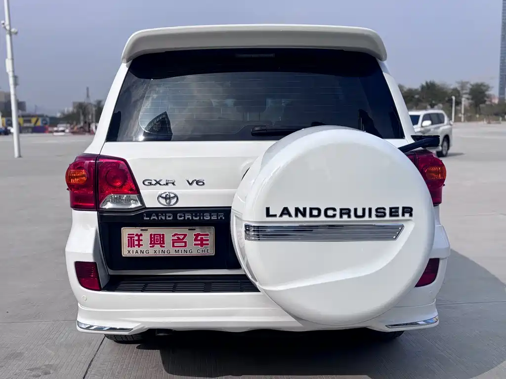 Toyota Land Cruiser 2015 4.0L V6 Middle East Limited Edition 2015 - thumbnail 14