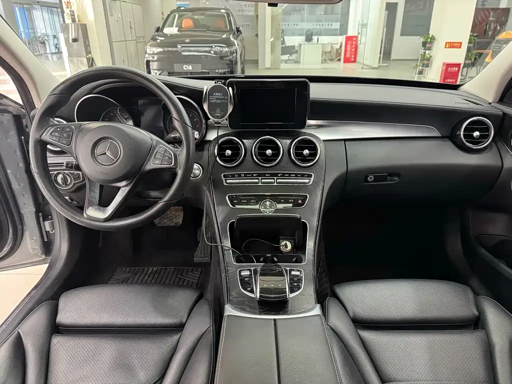 Mercedes-Benz Mercedes-Benz C-Class 2017 Model Year Facelift C 200 L 4MATIC Sport Edition 2017 - thumbnail 10
