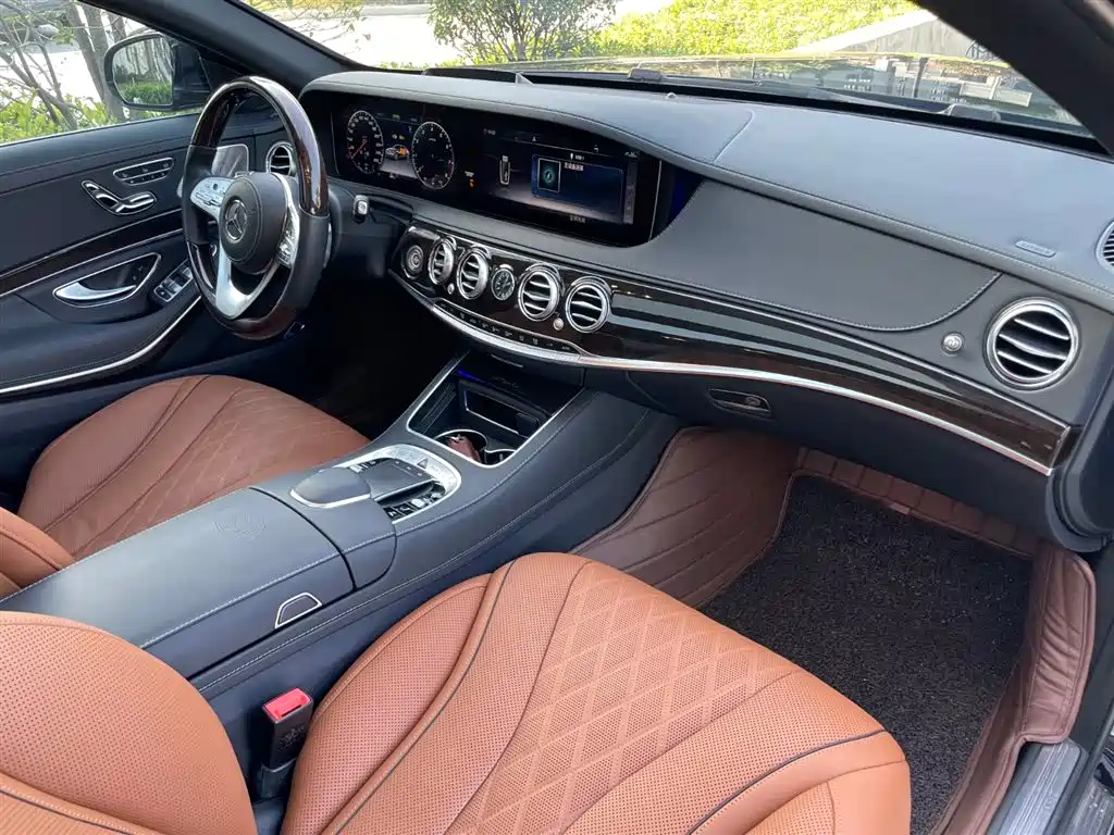 Mercedes-Benz Maybach S-Class 2020 S 450 4MATIC Heritage Edition 2021 - thumbnail 22