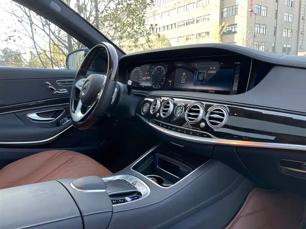 Mercedes-Benz Maybach S-Class 2020 S 450 4MATIC Heritage Edition 2021 - thumbnail 23