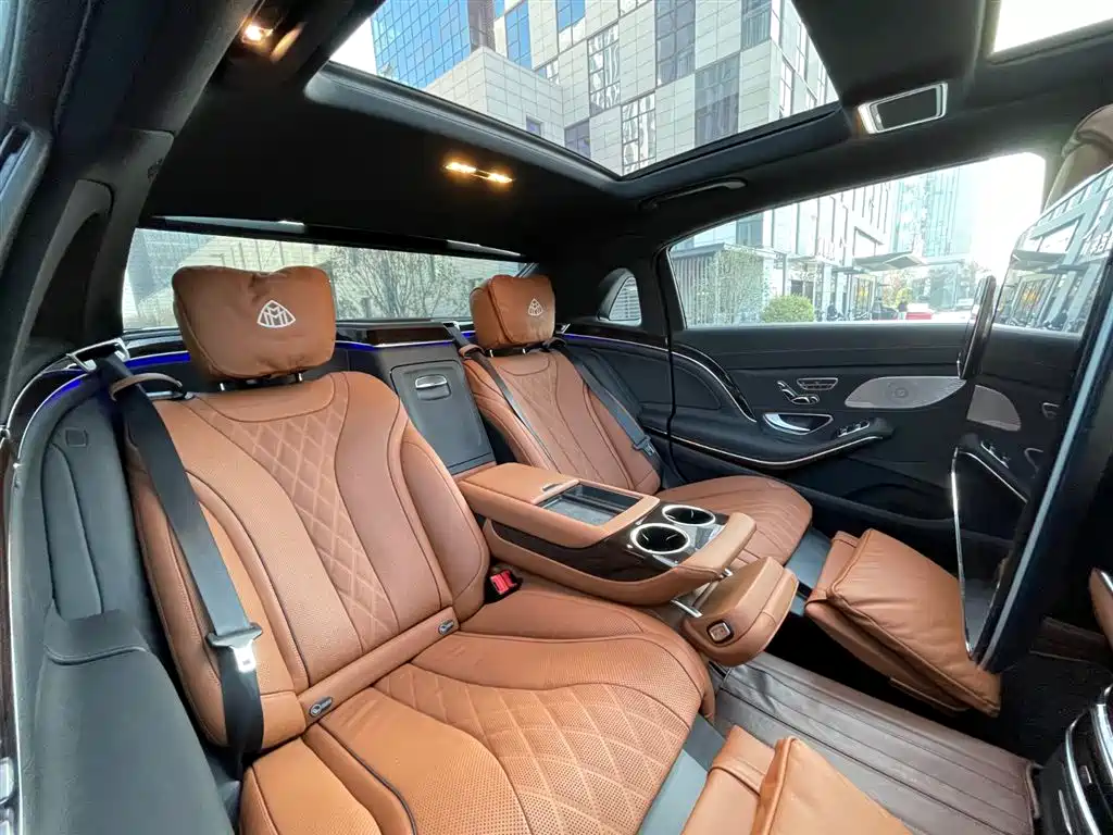 Mercedes-Benz Maybach S-Class 2020 S 450 4MATIC Heritage Edition 2021 - thumbnail 24
