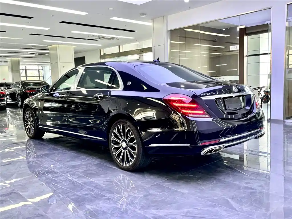Mercedes-Benz Maybach S-Class 2020 S 450 4MATIC Heritage Edition 2020 - thumbnail 4