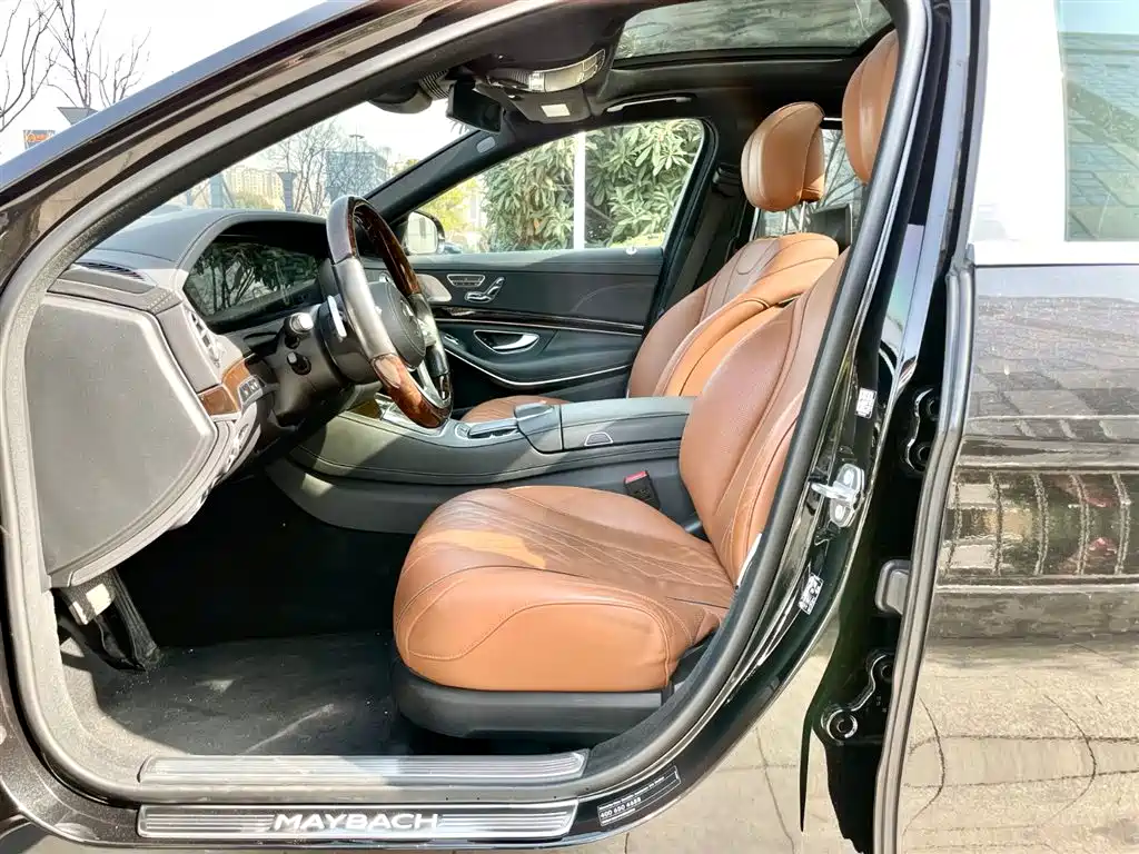 Mercedes-Benz Maybach S-Class 2020 S 450 4MATIC Heritage Edition 2020 - thumbnail 8