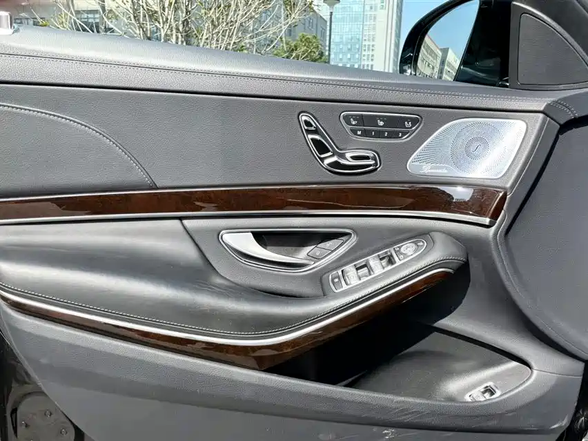 Mercedes-Benz Maybach S-Class 2020 S 450 4MATIC Heritage Edition 2020 - thumbnail 10