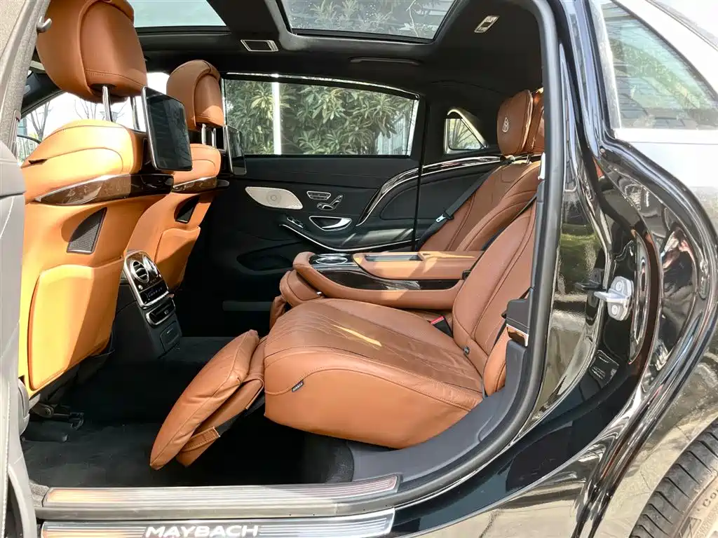 Mercedes-Benz Maybach S-Class 2020 S 450 4MATIC Heritage Edition 2020 - thumbnail 12