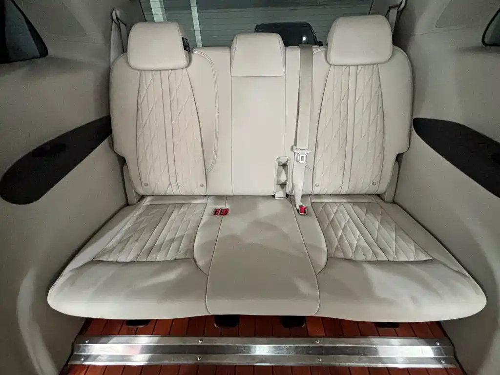 Buick Buick GL8 2023 Land Business Class 652T Luxury Edition 2023 - thumbnail 14