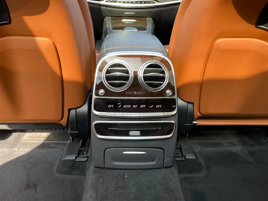 Mercedes-Benz Maybach S-Class 2020 S 450 4MATIC Heritage Edition 2020 - thumbnail 16