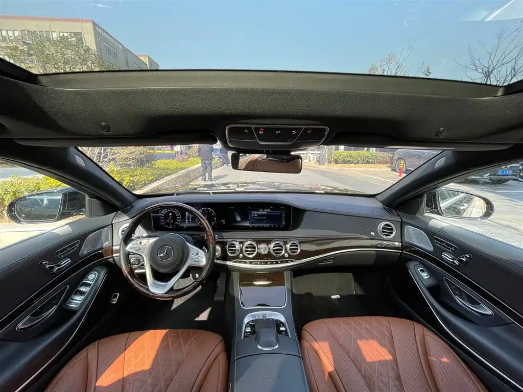 Mercedes-Benz Maybach S-Class 2020 S 450 4MATIC Heritage Edition 2020 - thumbnail 17