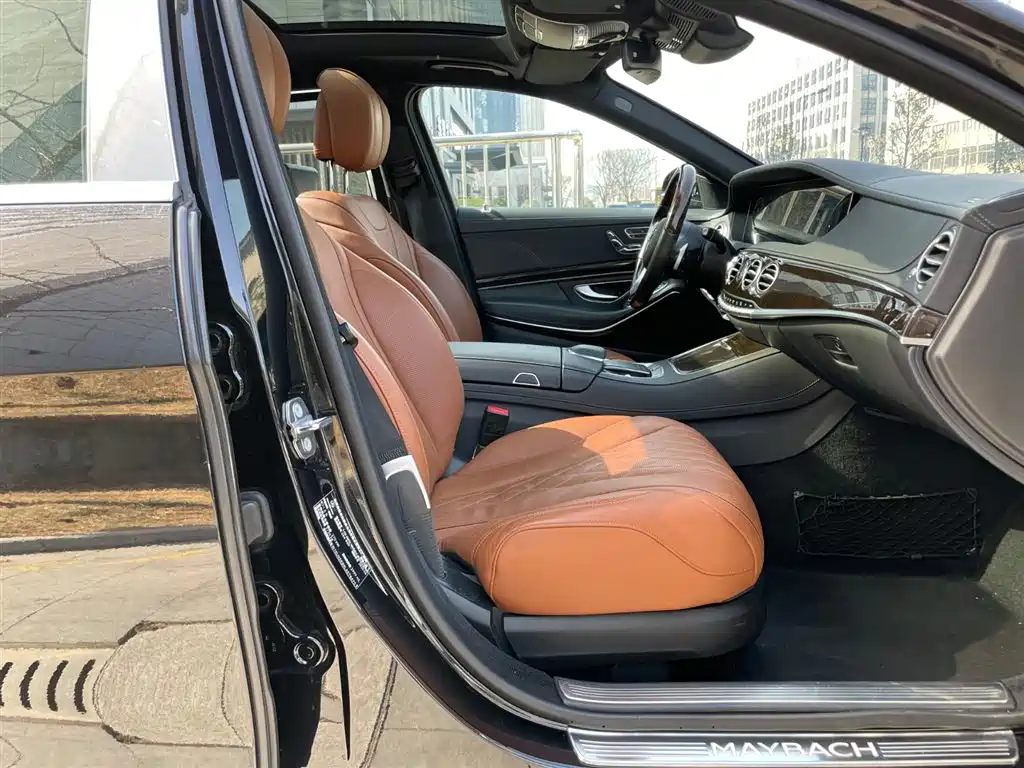 Mercedes-Benz Maybach S-Class 2020 S 450 4MATIC Heritage Edition 2020 - thumbnail 21