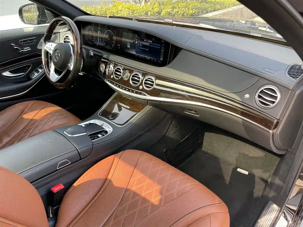 Mercedes-Benz Maybach S-Class 2020 S 450 4MATIC Heritage Edition 2020 - thumbnail 22