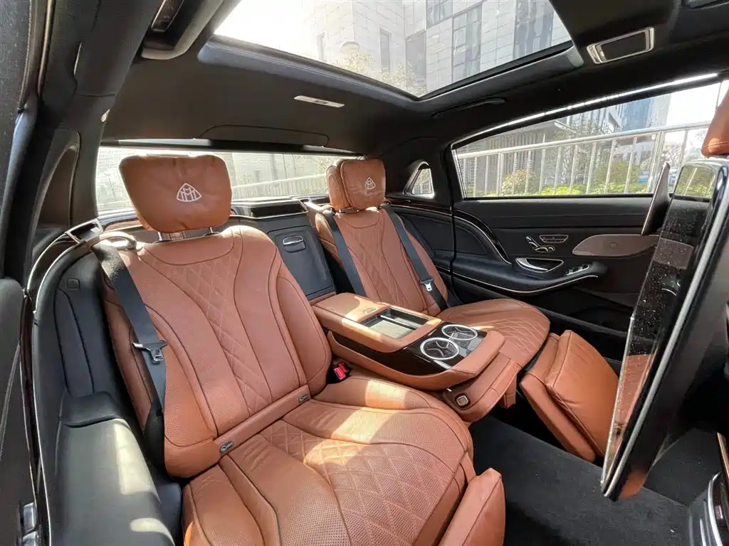 Mercedes-Benz Maybach S-Class 2020 S 450 4MATIC Heritage Edition 2020 - thumbnail 24