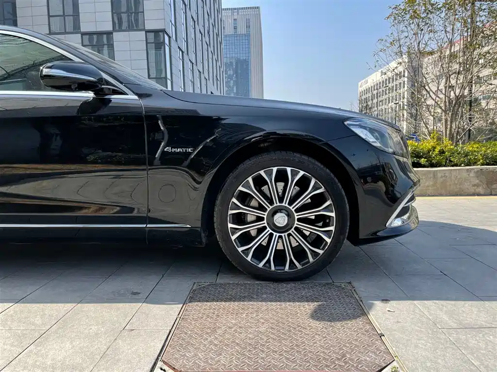 Mercedes-Benz Maybach S-Class 2020 S 450 4MATIC Heritage Edition 2020 - thumbnail 25