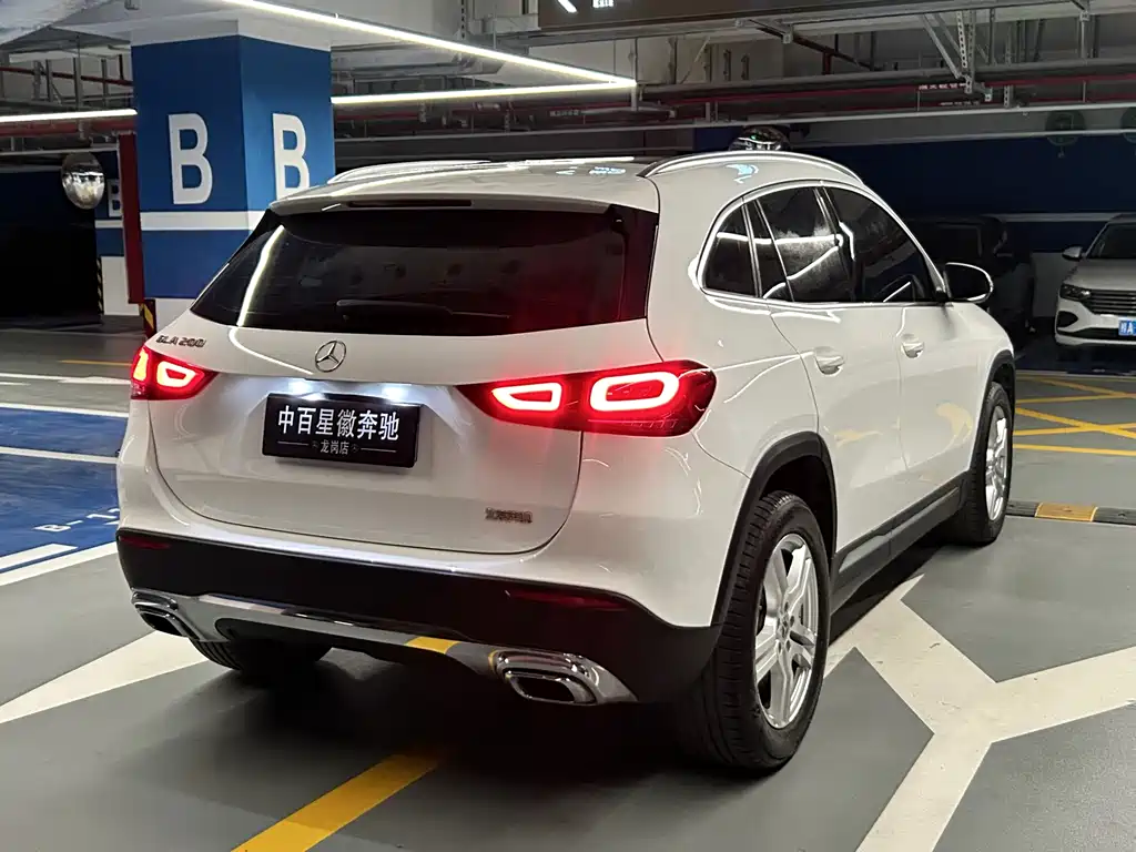 Mercedes-Benz Mercedes-Benz GLA 2023 GLA 200 2023 - thumbnail 3