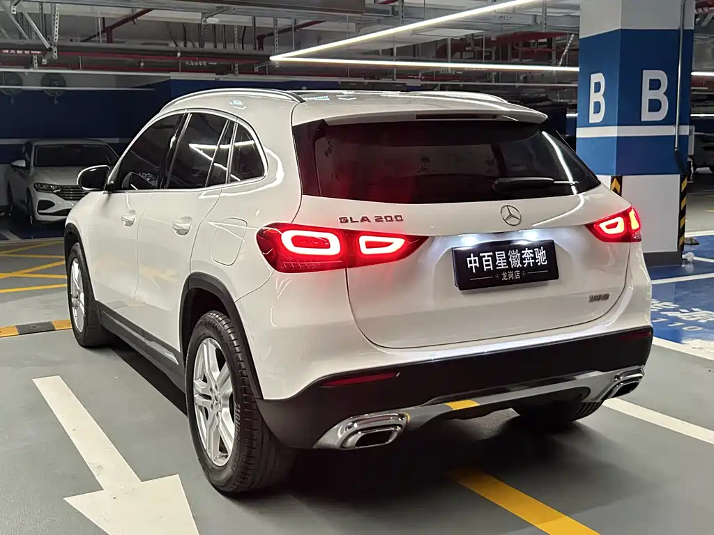 Mercedes-Benz Mercedes-Benz GLA 2023 GLA 200 2023 - thumbnail 4