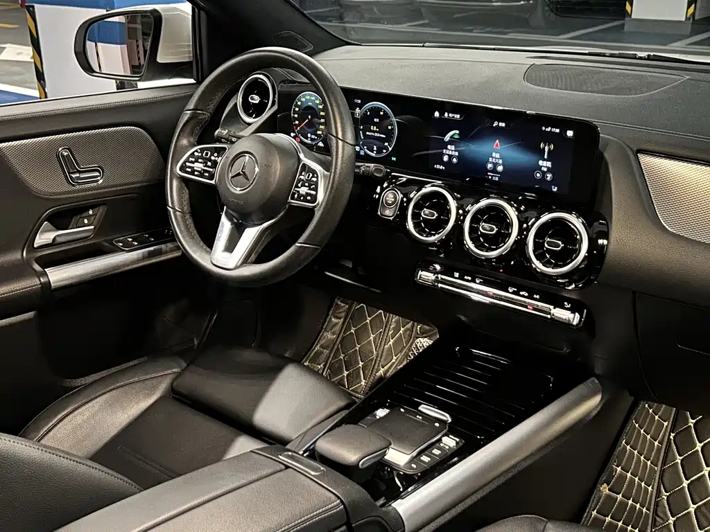 Mercedes-Benz Mercedes-Benz GLA 2023 GLA 200 2023 - thumbnail 12