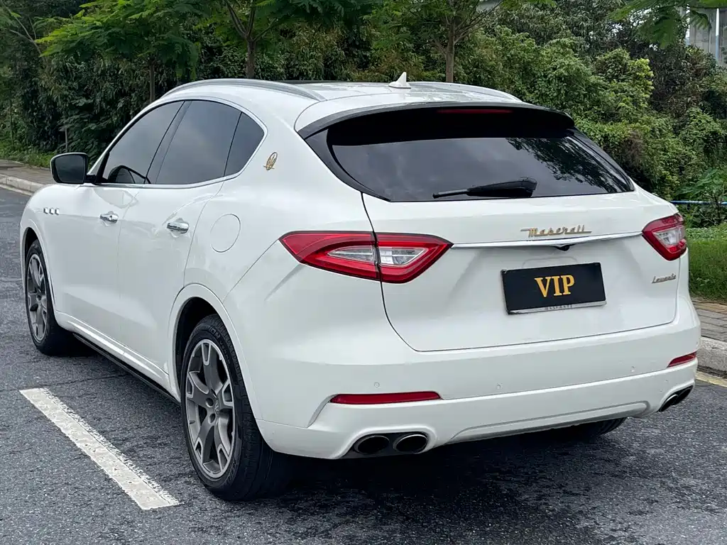 Maserati Maserati Levante 2016 3.0T Standard 2017 - thumbnail 6