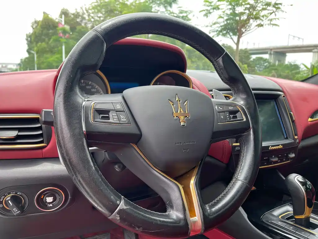 Maserati Maserati Levante 2016 3.0T Standard 2017 - thumbnail 19