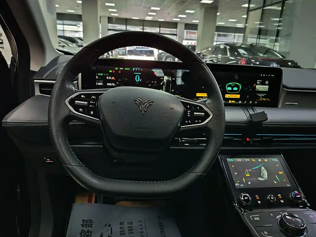 NIO NIO ET5 2021 Pro 500 Lunar Edition 2022 - thumbnail 15