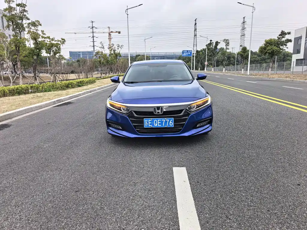 Honda Honda Accord 2018 260TURBO Elite Edition China V 2018 - thumbnail 2