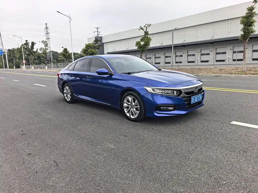 Honda Honda Accord 2018 260TURBO Elite Edition China V 2018 - thumbnail 3