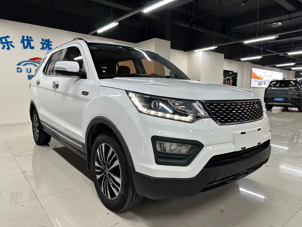 Changan Oushang Changan Oushang CX70 2017 CX70T 1.5T Manual Luxury Edition 2017 - thumbnail 3