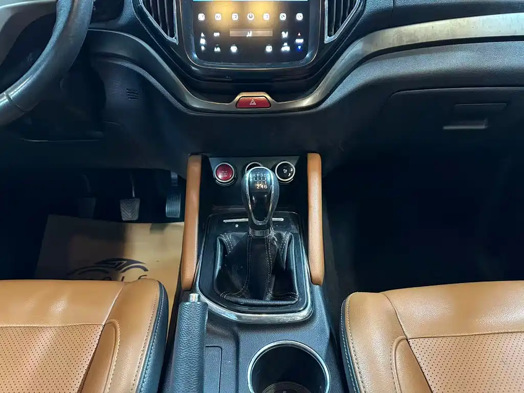 Changan Oushang Changan Oushang CX70 2017 CX70T 1.5T Manual Luxury Edition 2017 - thumbnail 12