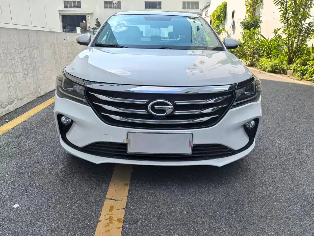 GAC Trumpchi GAC GA4 2018 200T Automatic Luxury Edition 2018 - thumbnail 2
