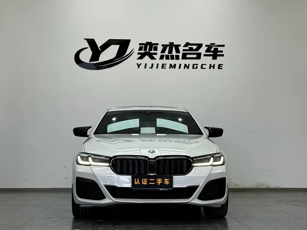 BMW BMW 5 Series 2022 525Li M Sport Package 2022 - thumbnail 2
