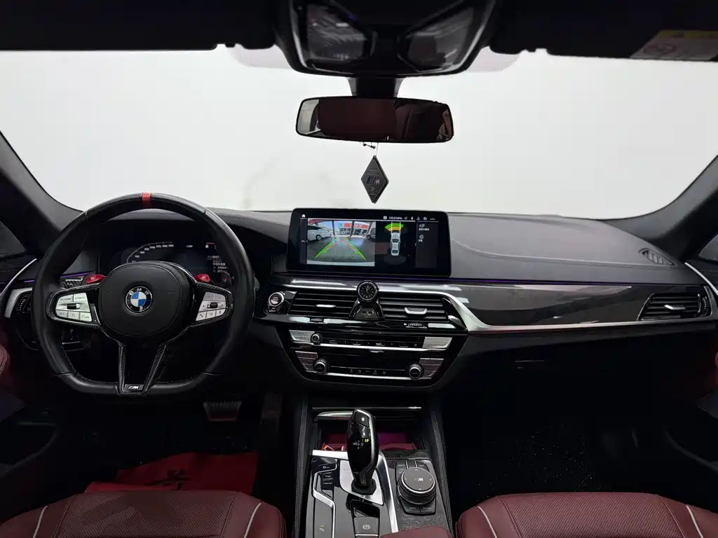 BMW BMW 5 Series 2022 525Li M Sport Package 2022 - thumbnail 6