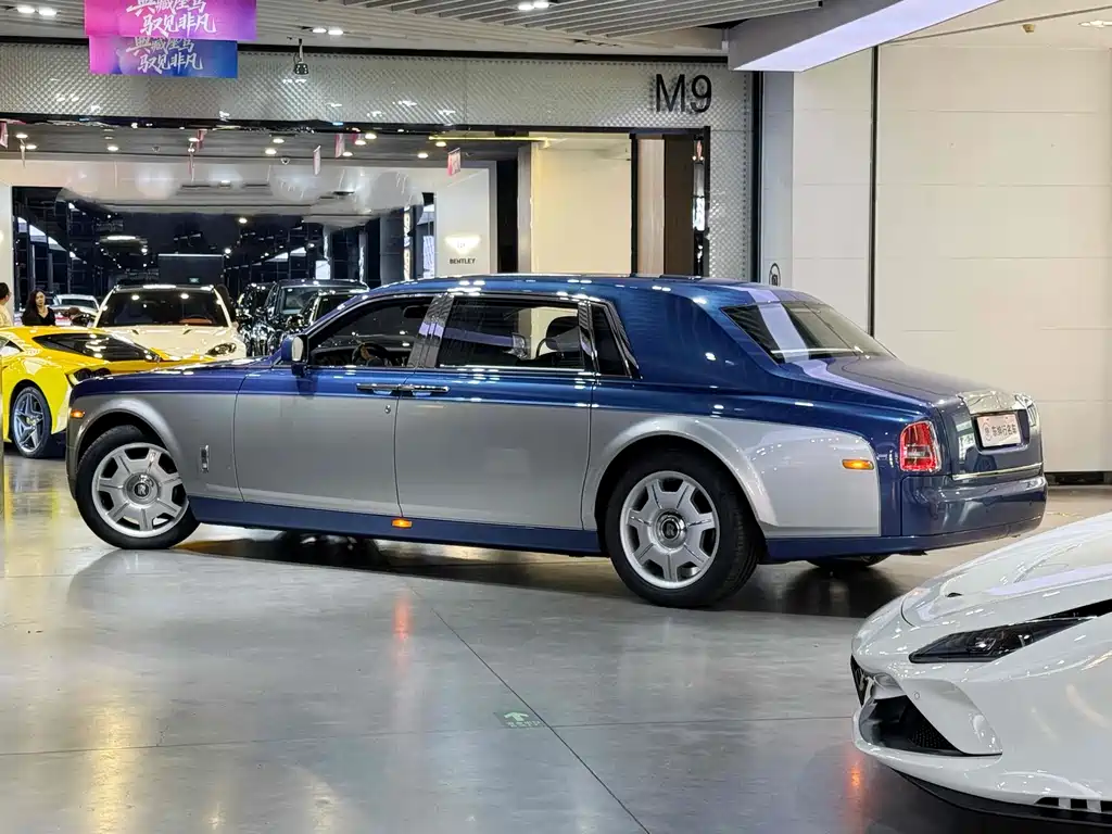 Rolls-Royce Phantom 2013 6.7L Extended Wheelbase EWB 2012 - thumbnail 4