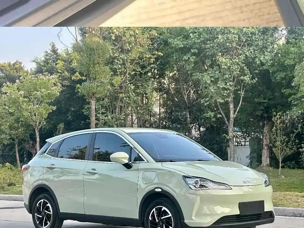 Neta Auto Neta V 2021 Long Range Entertainment Edition 2022 - thumbnail 3
