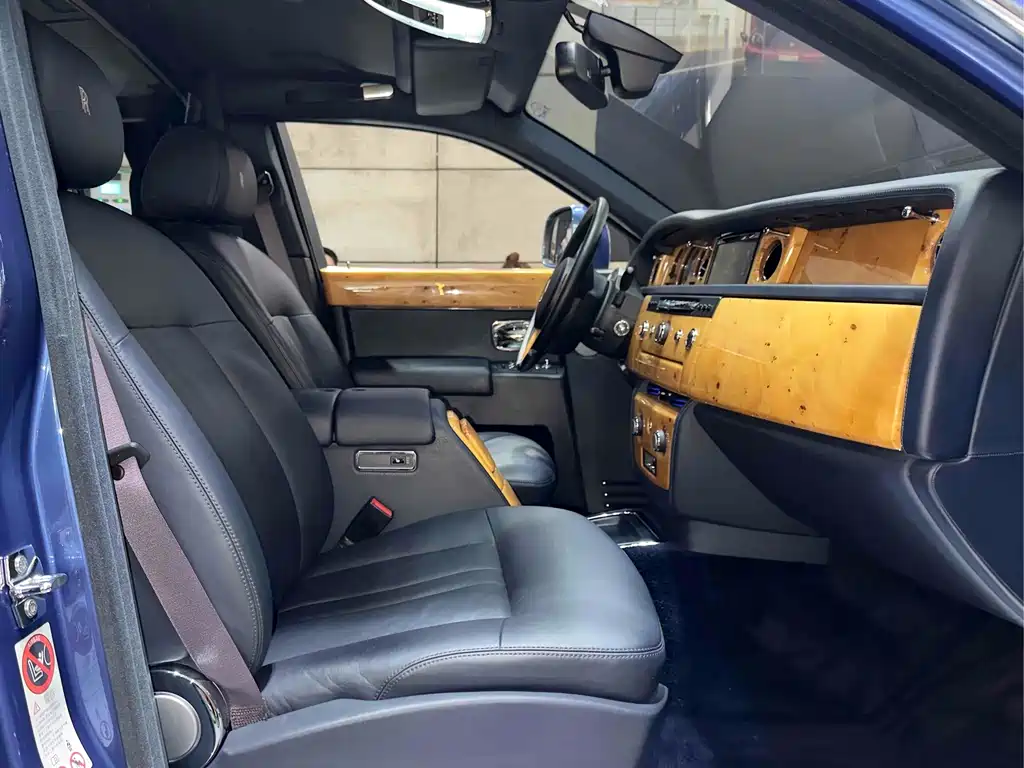 Rolls-Royce Phantom 2013 6.7L Extended Wheelbase EWB 2012 - thumbnail 17
