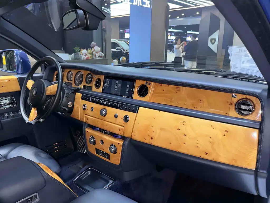 Rolls-Royce Phantom 2013 6.7L Extended Wheelbase EWB 2012 - thumbnail 20