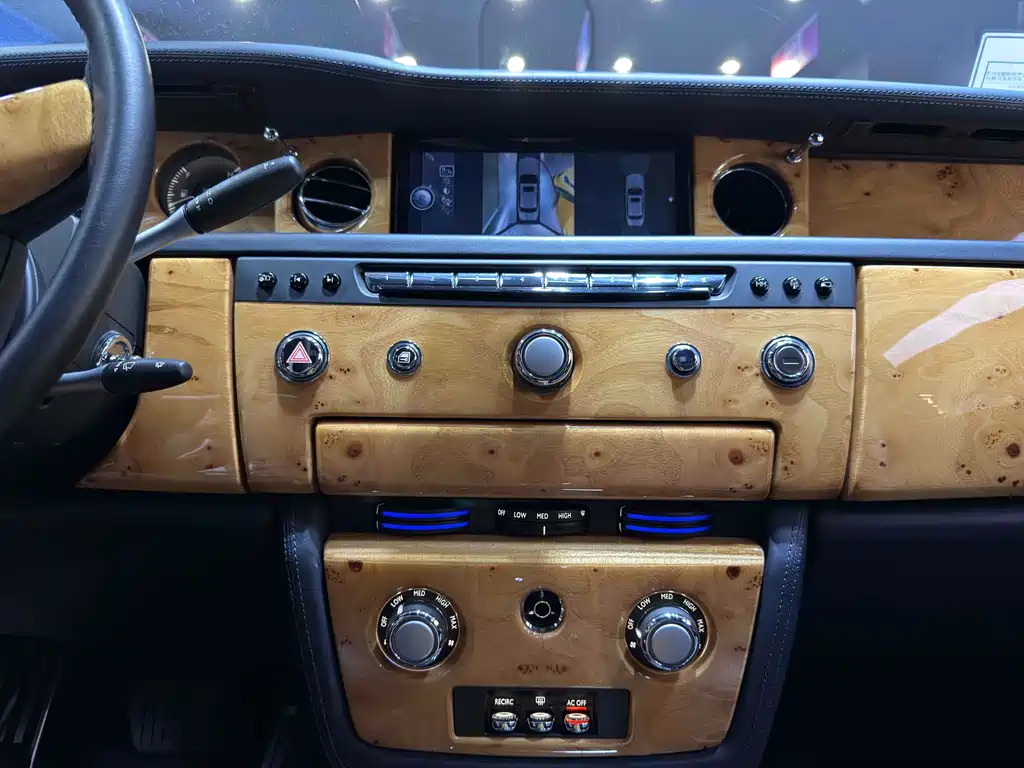 Rolls-Royce Phantom 2013 6.7L Extended Wheelbase EWB 2012 - thumbnail 21