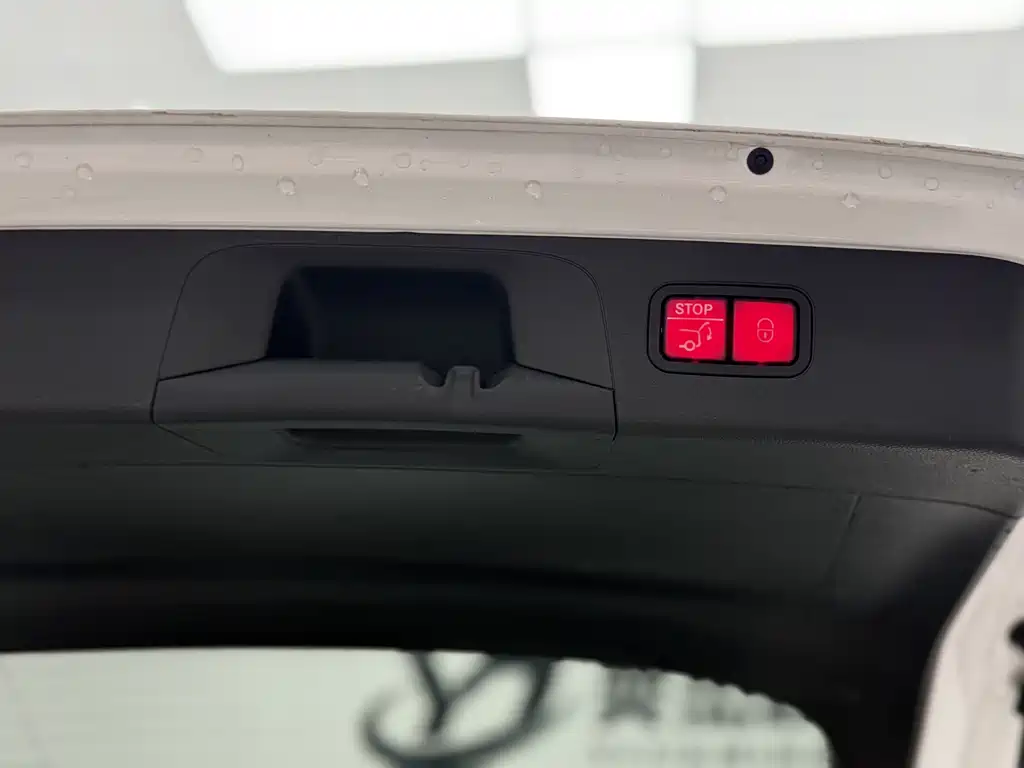 Mercedes-Benz Mercedes-Benz GLC 2021 GLC 260 L 4MATIC Luxury 2021 - thumbnail 20