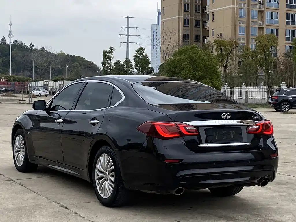 Infiniti Infiniti Q70 2017 Q70L 2.5L Premium Edition 2018 - thumbnail 8
