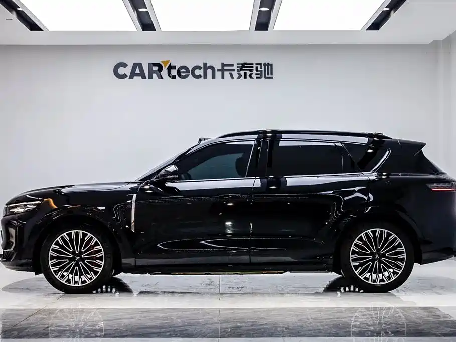 Lantu Auto Lantu FREE 2025 FREE+ AWD Qiankun Edition 2025 - thumbnail 3