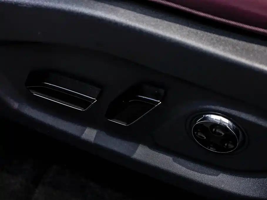 Lantu Auto Lantu FREE 2025 FREE+ AWD Qiankun Edition 2025 - thumbnail 26