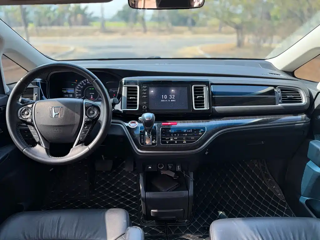 Honda Elise 2019 2.0L Hybrid Luxury Edition 2021 - thumbnail 6