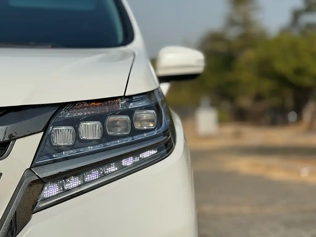 Honda Elise 2019 2.0L Hybrid Luxury Edition 2021 - thumbnail 14