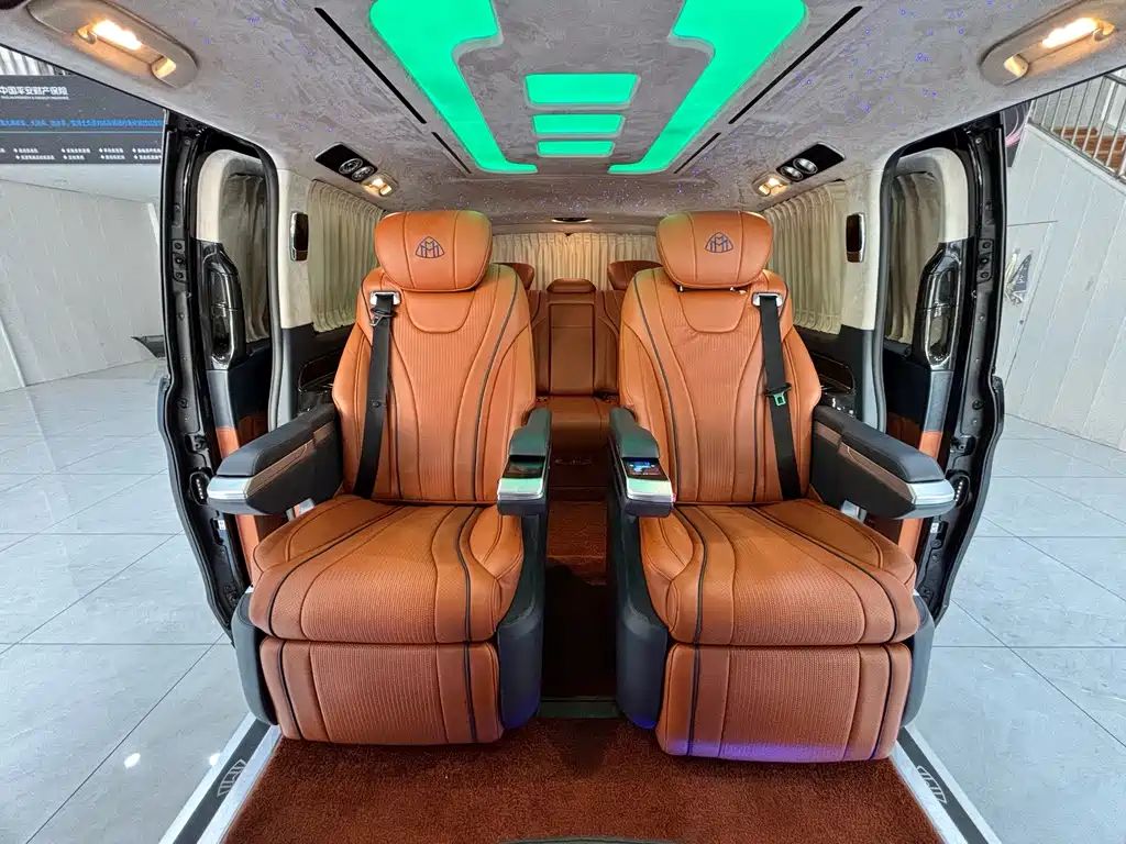 Mercedes-Benz Vito 2021 2.0T Business Edition 7-seater 2022 - thumbnail 16