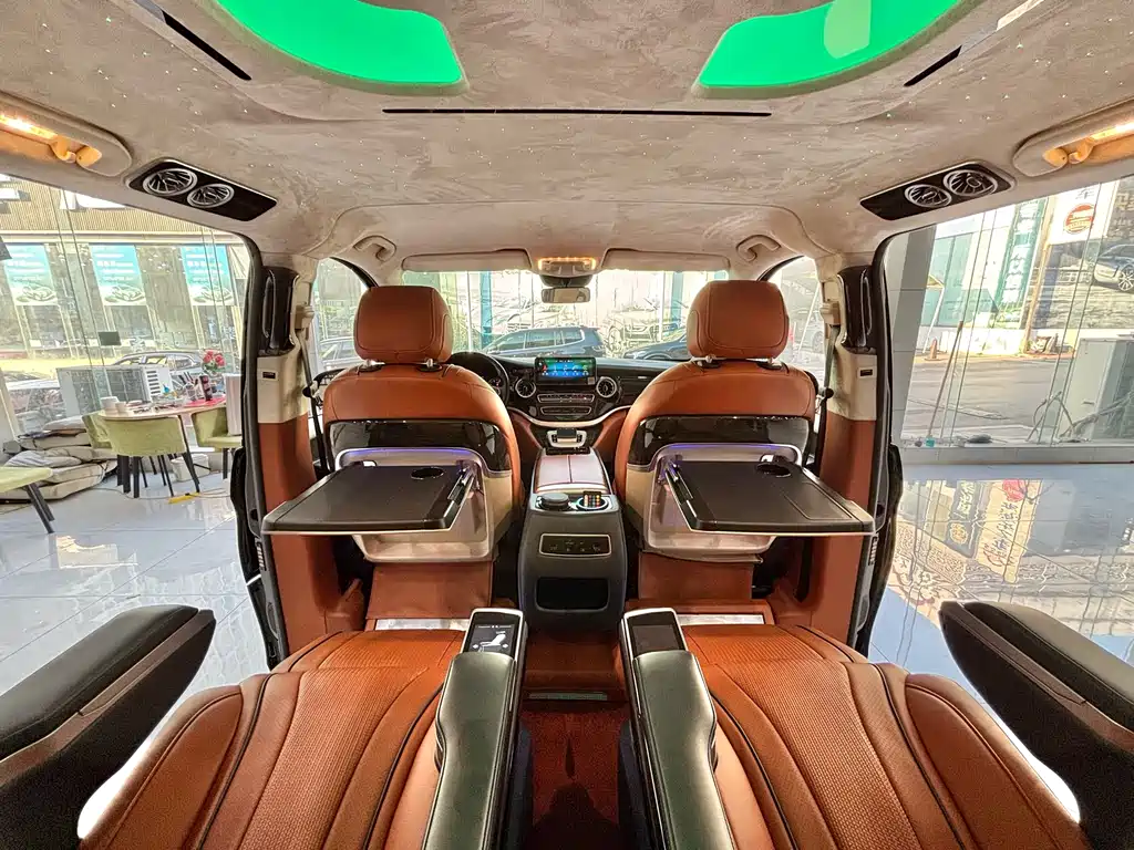 Mercedes-Benz Vito 2021 2.0T Business Edition 7-seater 2022 - thumbnail 19