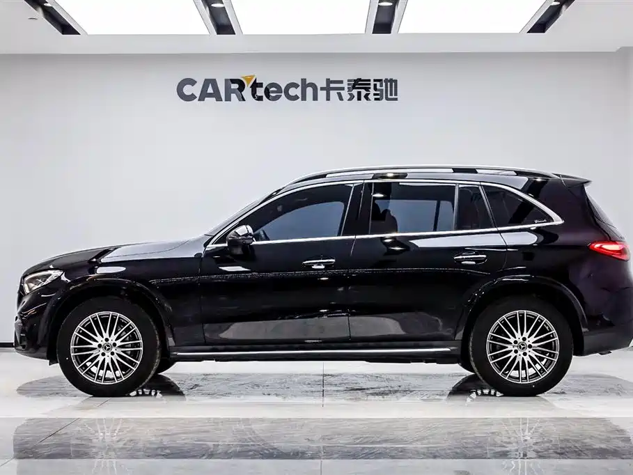 Mercedes-Benz Mercedes-Benz GLC 2024 Facelift GLC 300 L 4MATIC Dynamic Model 5-Seat 2024 - thumbnail 3