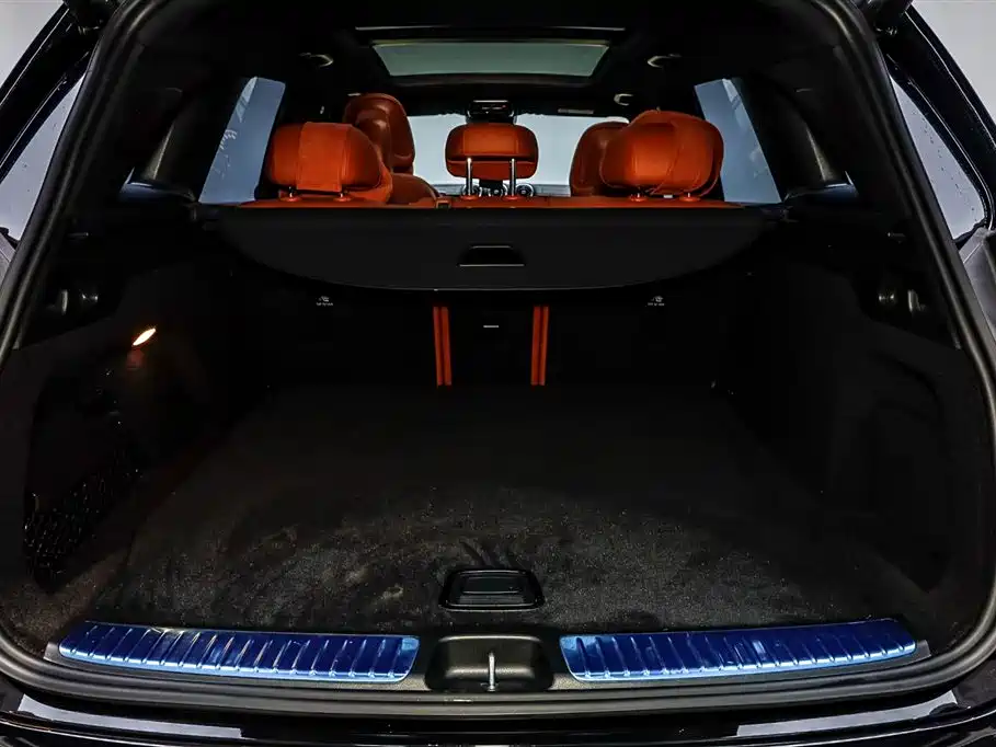 Mercedes-Benz Mercedes-Benz GLC 2024 Facelift GLC 300 L 4MATIC Dynamic Model 5-Seat 2024 - thumbnail 6